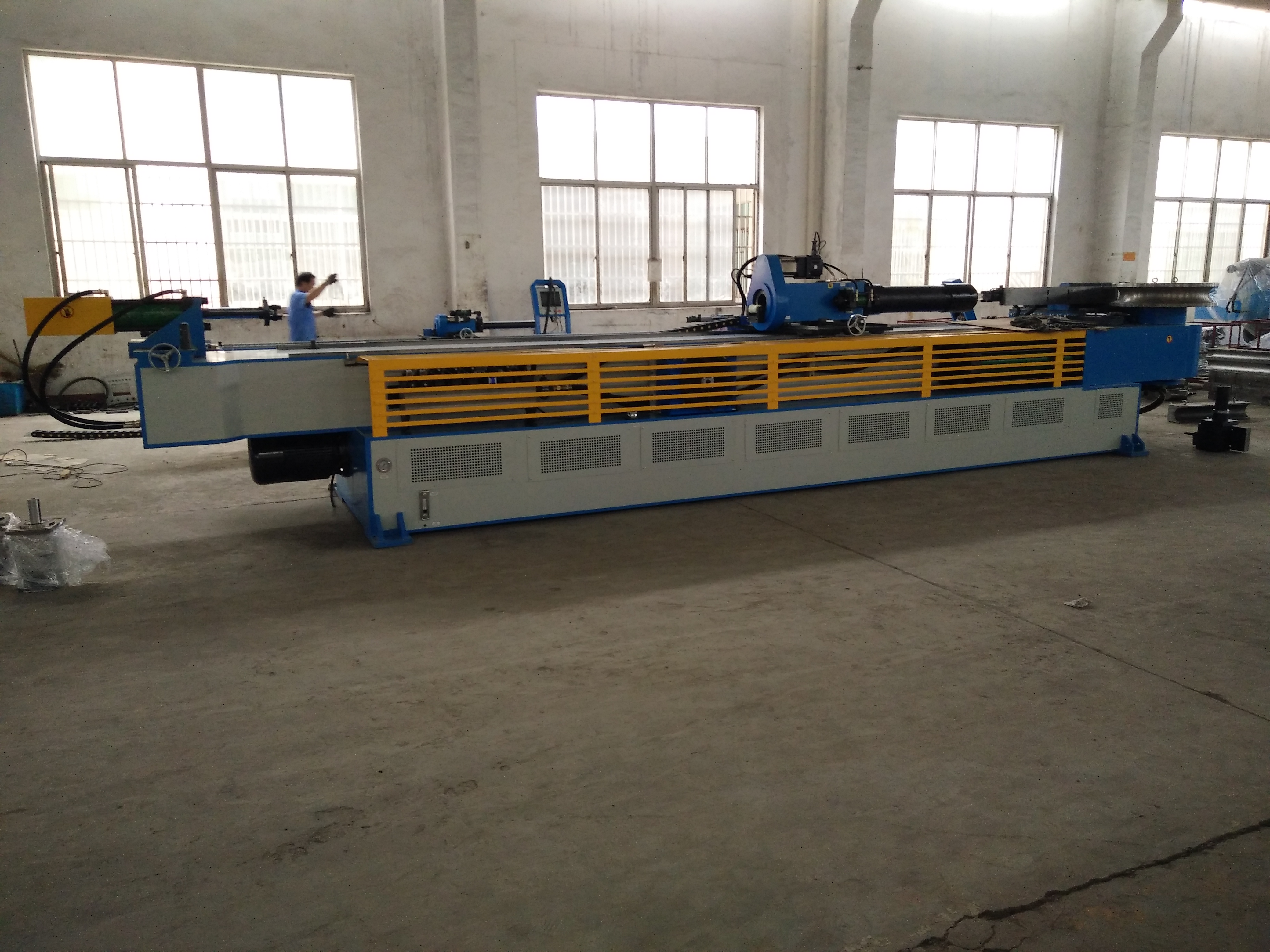 automatische CNC Aluminium Kaltrohrbiegemaschine
